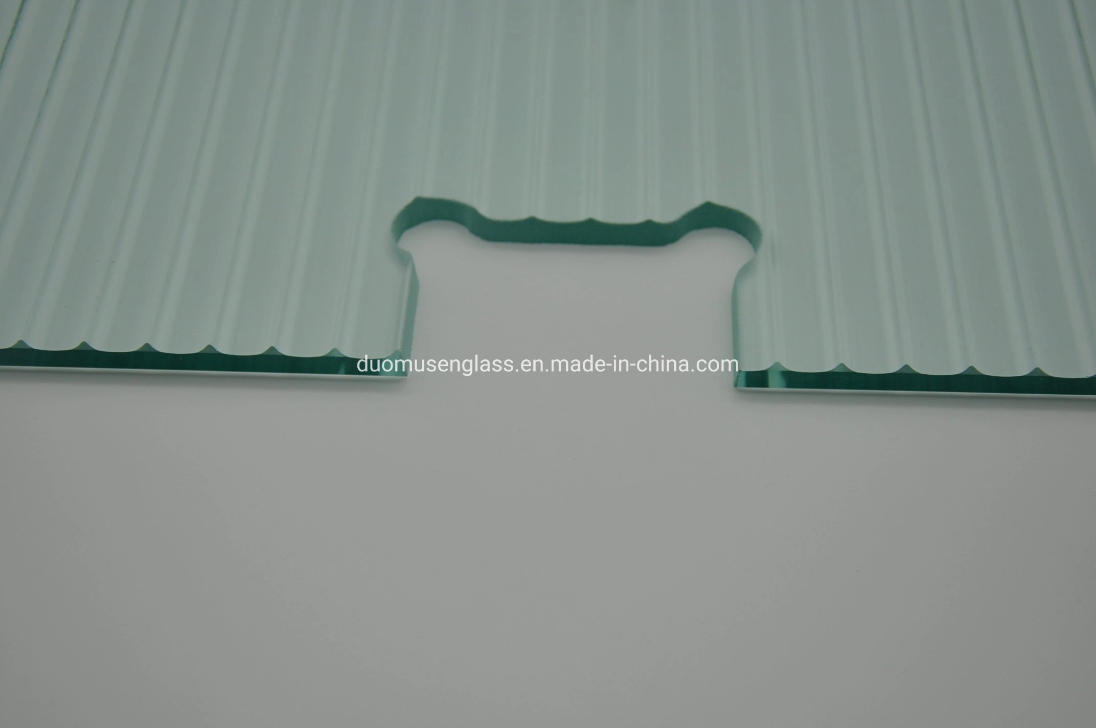 Factory Direct Sale 10mm Thickness Processing SGCC / Udem / En / 3c Certification Shower Door Patterned Tempered Glass