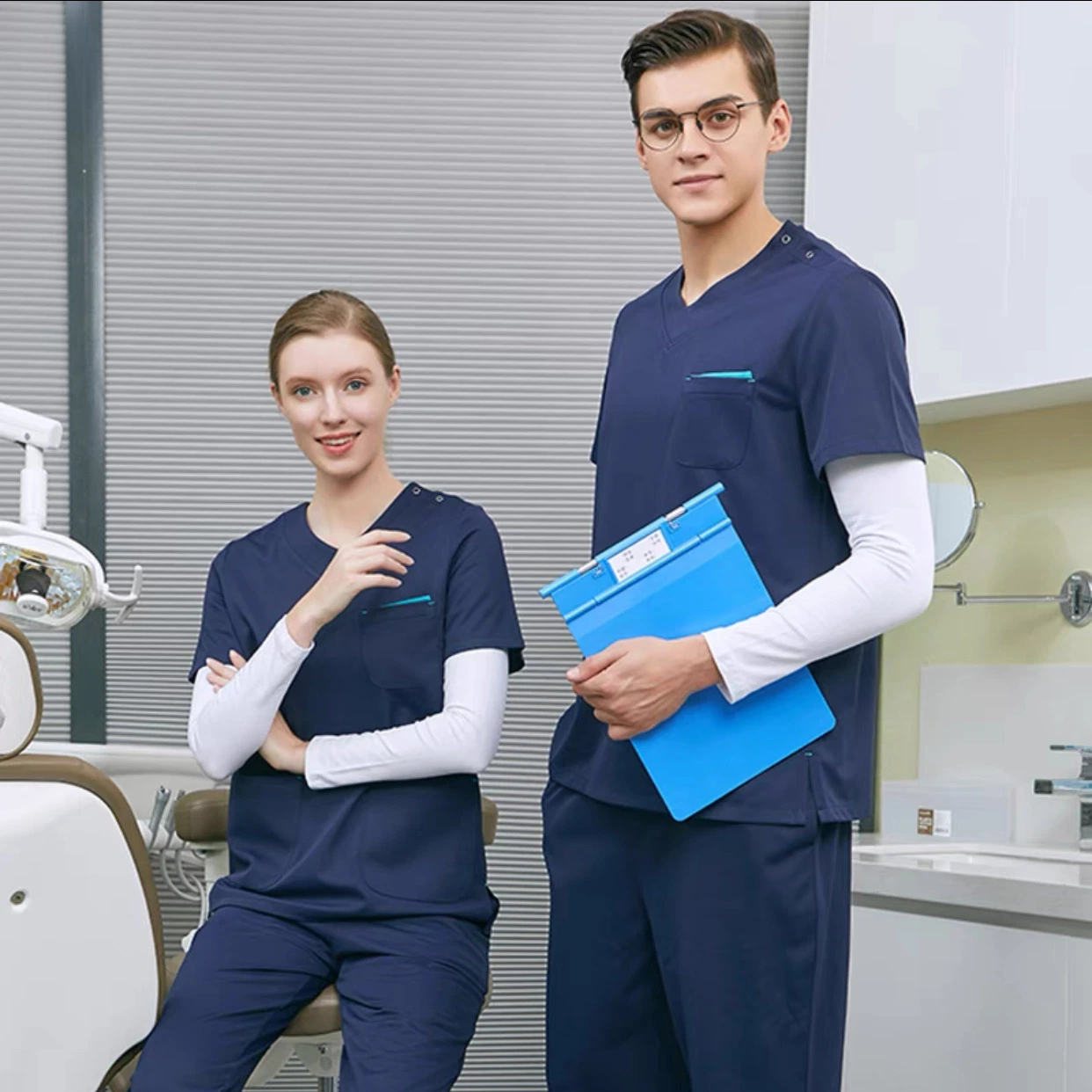 Uniformes d'hôpital pour infirmières Ensembles de jogging pour uniformes de blouse d'infirmière pour femmes