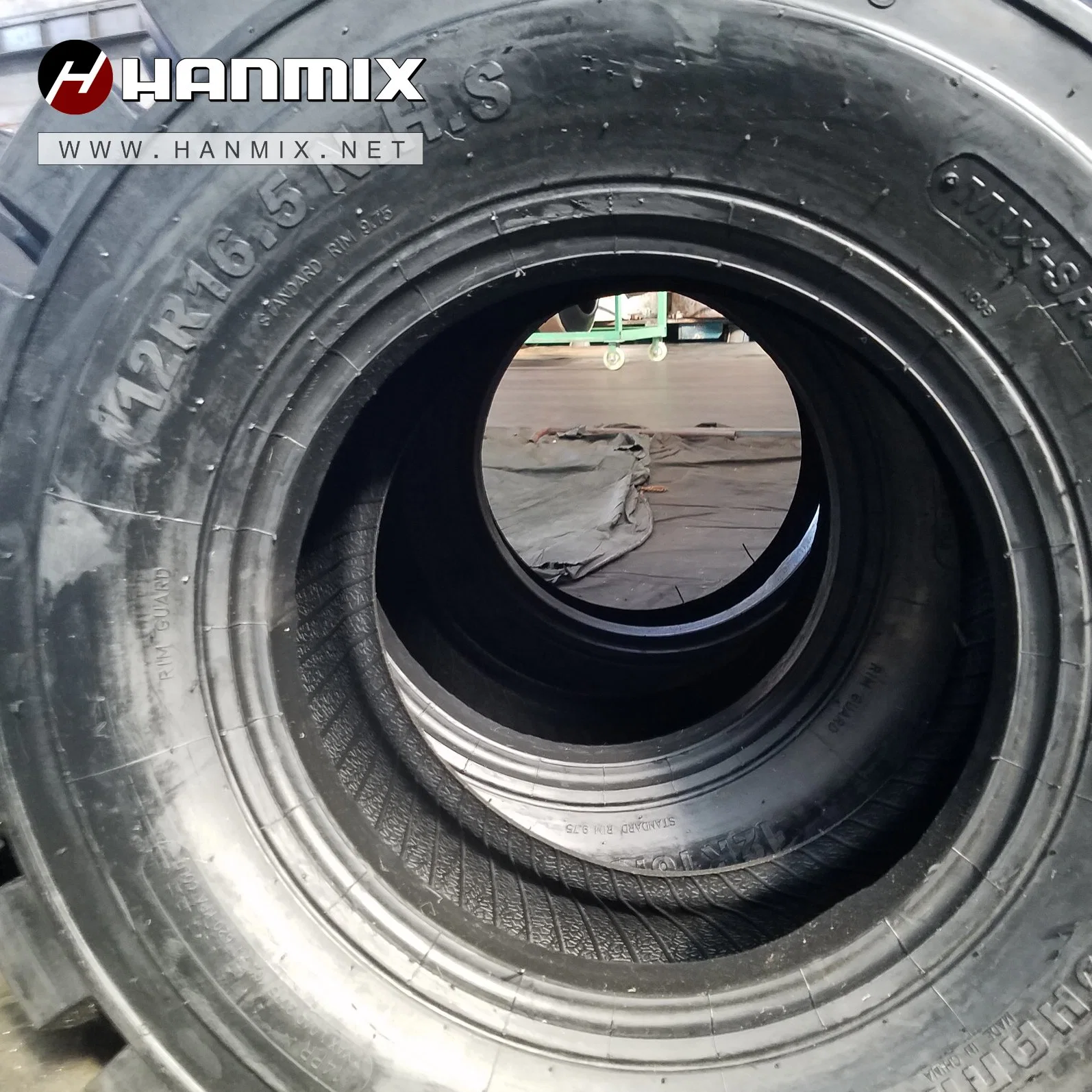 Hanmxi Industrial Tire Otb Mixed Pattern Skidsteer, Aerial Boom Lift, Scissor Lift, Compact Tractor, Front Backhoe 12pr 14pr (10-16.5 12-16.5) Skid Steer Tyre