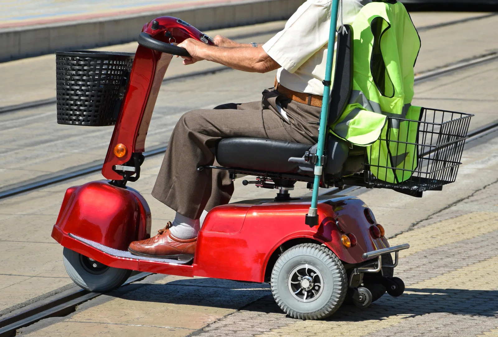 Folded Power Wheelchair Silla De Ruedas Motorcycle Electric Wheel Chair with EEC in China Scooter