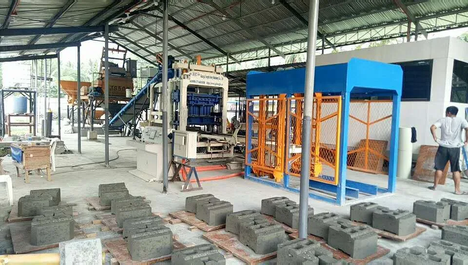 Hydraulische Automatische Ziegel, Der Maschine Zement Betonblock Maschine Verriegelung Macht Brick Road Floor Brick Produktionslinie Ausrüstung