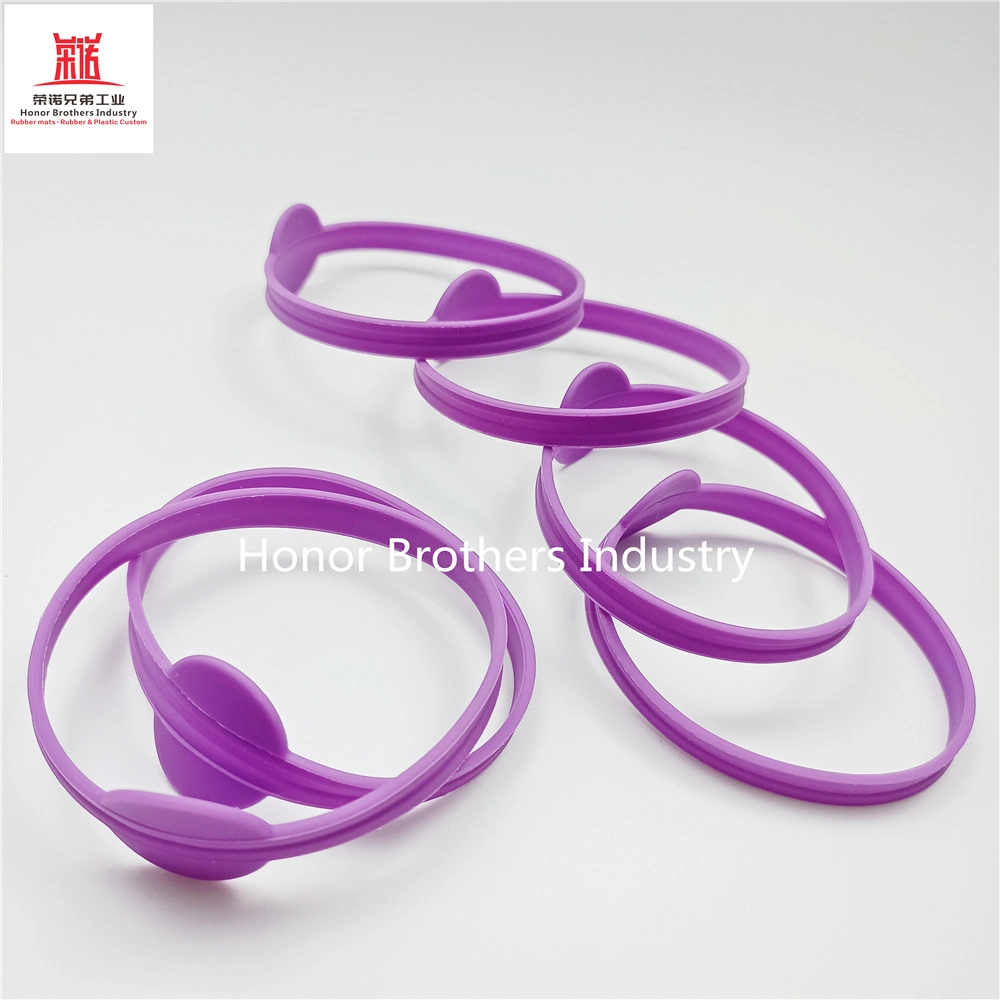 Factory Directly Custom Grow in The Dark Silicone Wristband Fashion Sport Bracelet Silicone Bangle