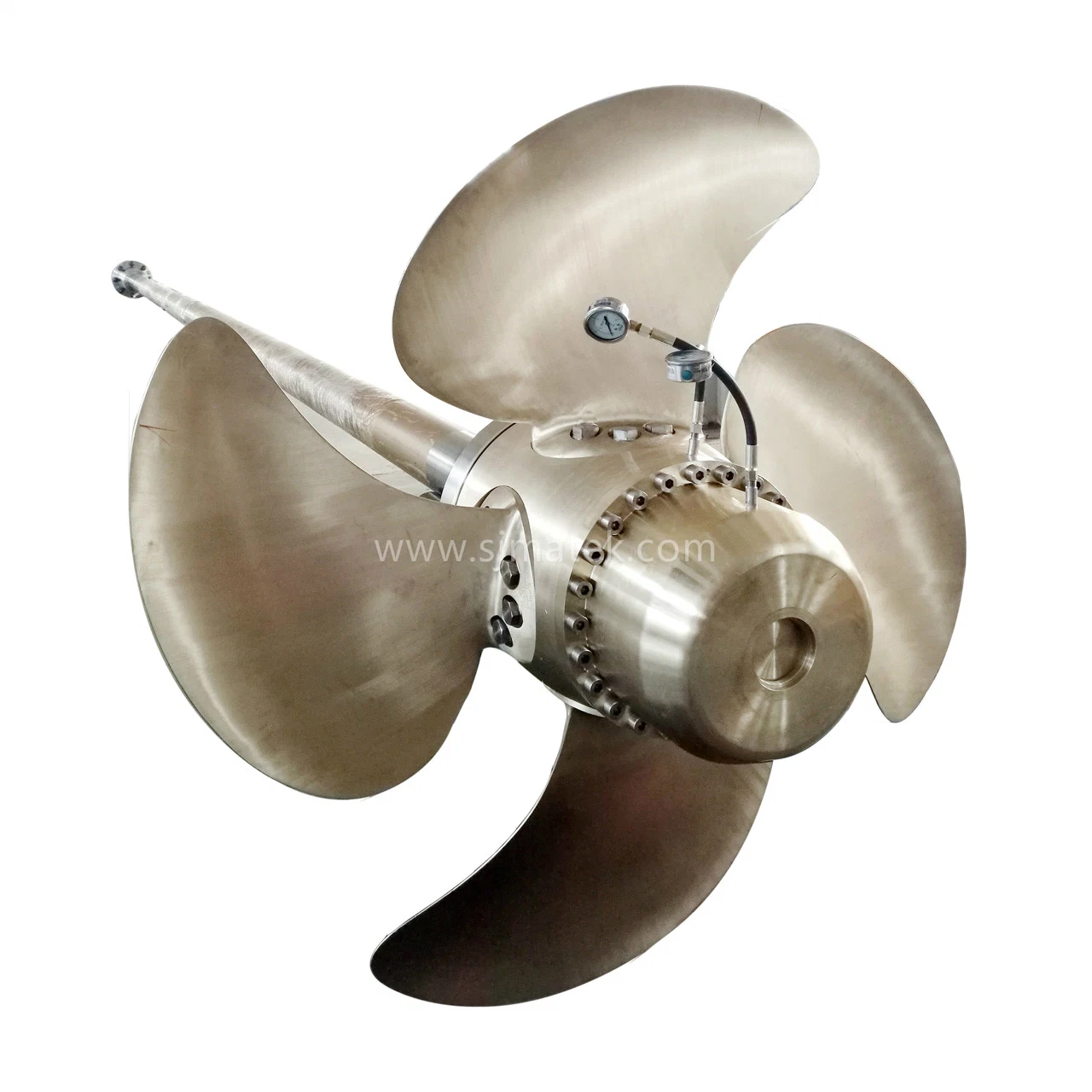 Boat Controllable Pitch Propeller with Low Cavitation