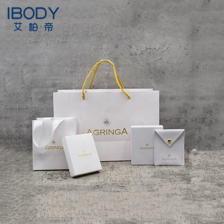 Retail Logo Environmental Friendly Clothing Packaging Black Paper Shopping Bag Cosmetic Gift Paper Bag