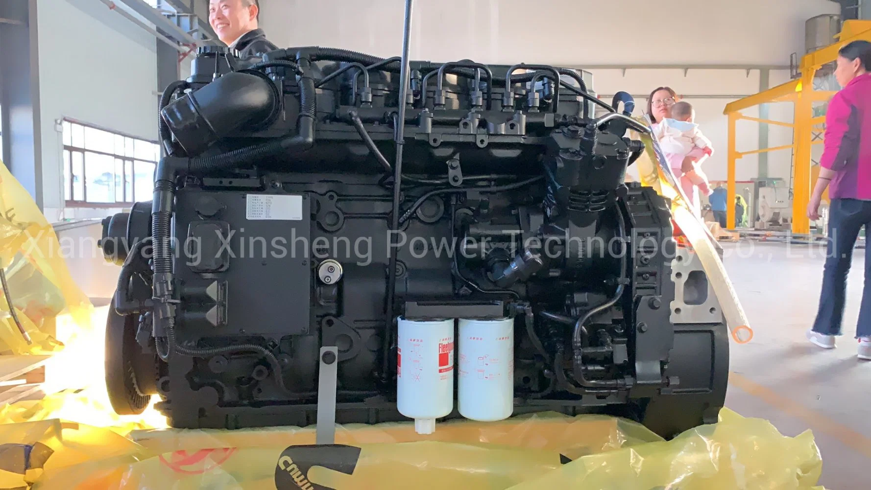 Dongfeng Cummins Diesel Engine Isde285 30 for Truck, Coach, Bus, Tractor