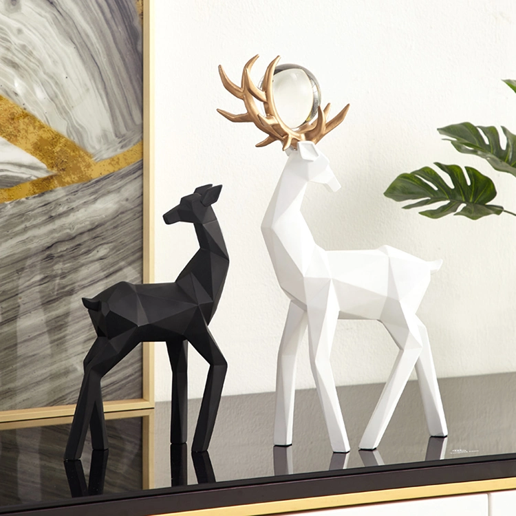 Deer Home Ornament Interior Table Decoration Office Decor Ornaments Home Decoration Luxury