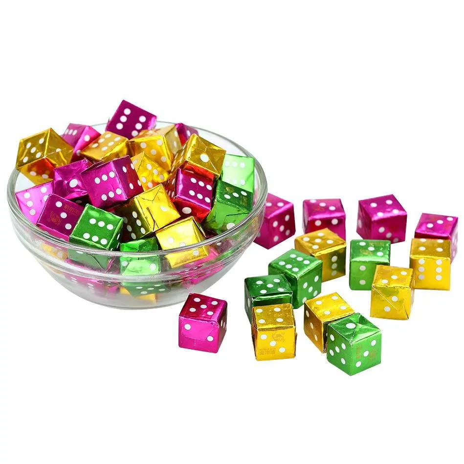 Halal Fruit Flavor Confectionery Cube Dice masticing Bubble Gum Center Llenado con Candy Fabricante