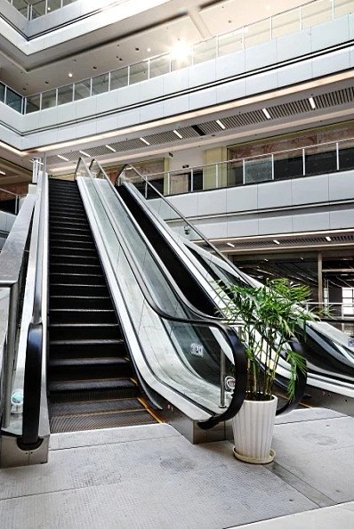 Comfortable Energy-Saving Commercial Escalators with Excellent Quality