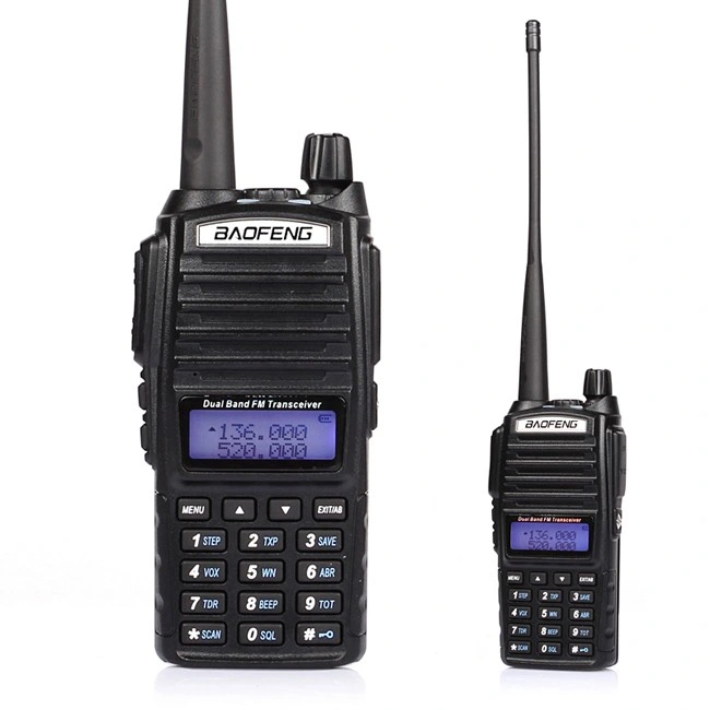 مسافة تتراوح بين 5 و10 كم من Baofeng UV-82 High Power 8W ووكي توكي راديو UHF/VHF PMR446 ثنائي الاتجاه