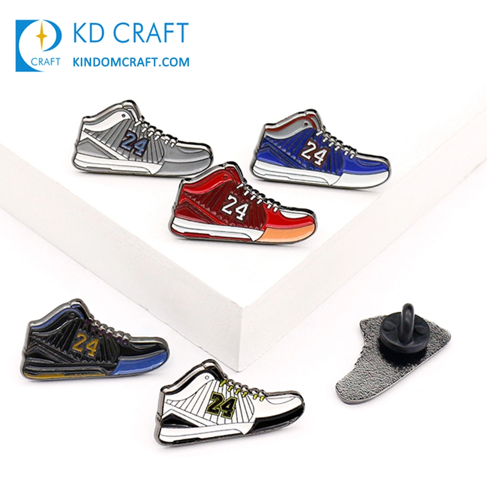 Wholesale/Supplier Custom Shaped Metal Logo Enamel Brooch Lapel Pins Customised Sport Brand Shoe Sneaker Pin Badge with Rubber Pin Back