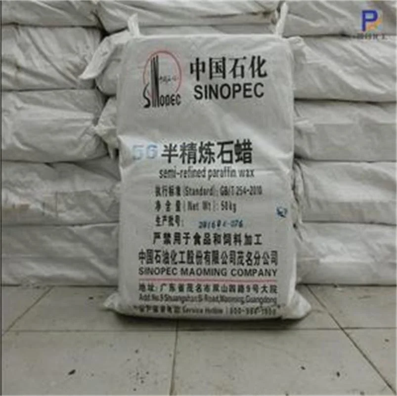 Emballage en boîte de 25 kg 58-60 cire de paraffine blanche à bon marché entièrement raffinée Fushun