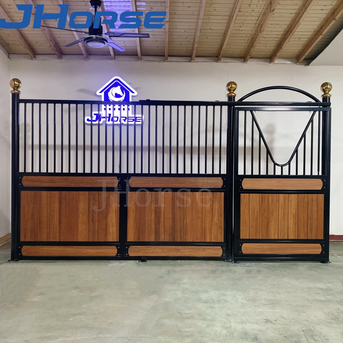 Equipamento de deslizamento de gama profissional Horse Stall for Home Farm Horse Estável