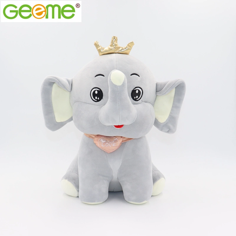 Custom Plushies suave Peluche de elefante de peluche juguete con corona