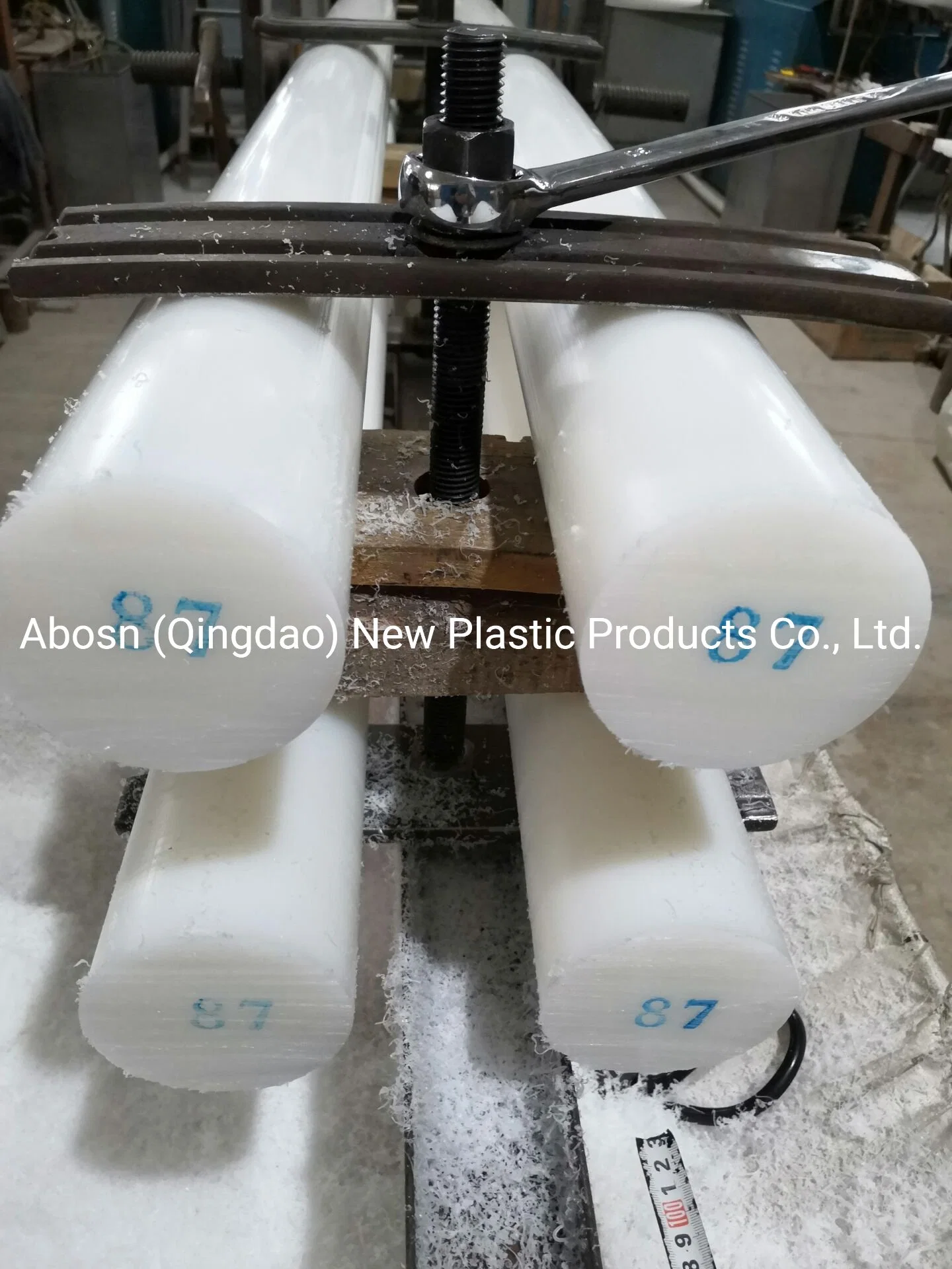 UHMWPE HDPE Nylon Solid Rods Electronic Industry Types