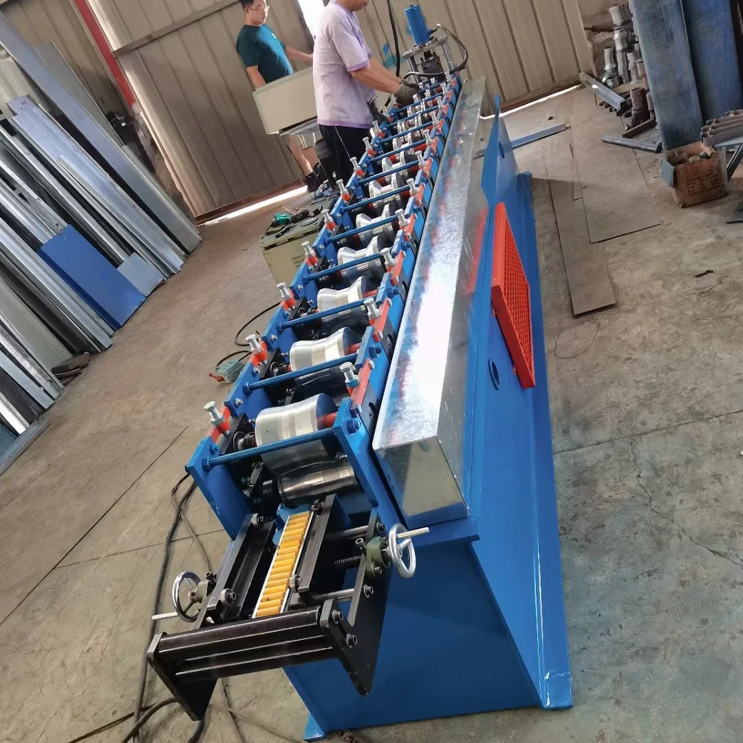 Automatic Hydraulic Cutting Omega Profiles Steel Framing Machine/Cold Forming Equipment Chinese Manufacture