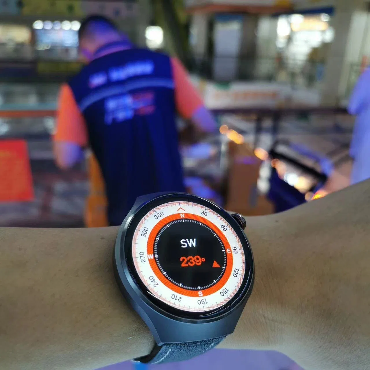 The New 4PRO Smartwatch Is Suitable for Upgraded Sports Watches. The Top of The Line Is a Multi-Functional Electronic Watch for Men and Women