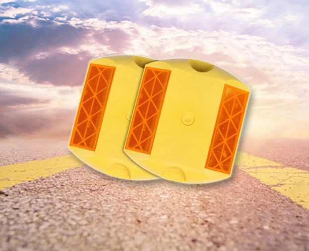 Traffic Safety ABS Plastic Reflective Road Stud for Highway