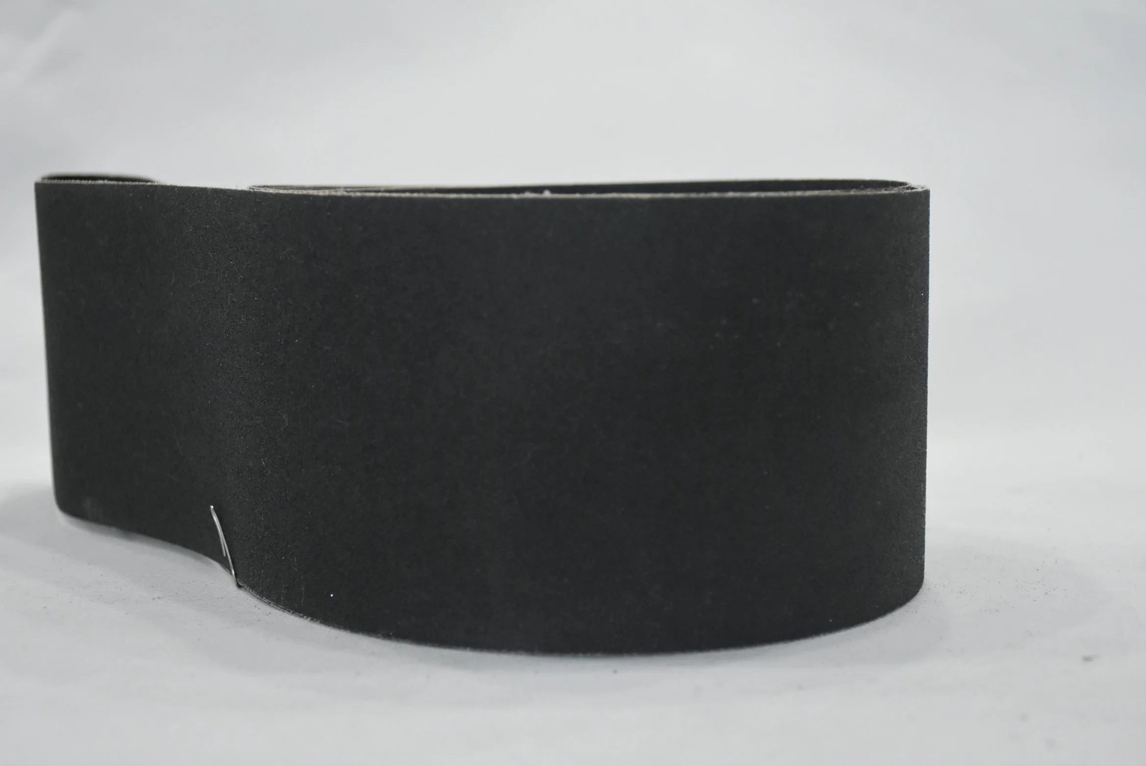 Superior Grinding Kx456 Silicon Carbide Black Abrasive Belts Roll Belt Sanding for Glass and Wood Polishing