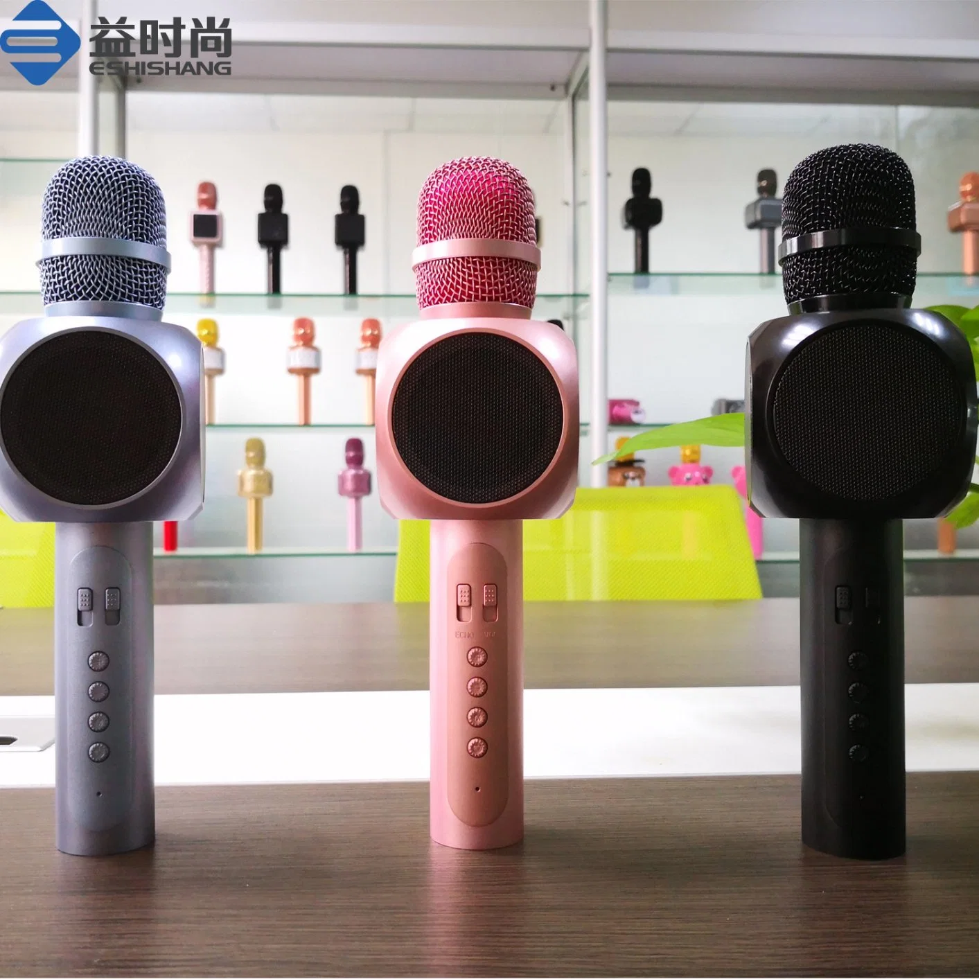 Wireless Karaoke Microphone Mini Blue Tooth Speaker for Mobile Phone