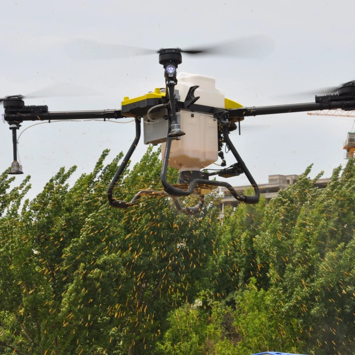 2023 Joyance nuevas máquinas de pulverización equipos agrícolas máquina pulverizadora Agricultura Drone de propósito para fumigación