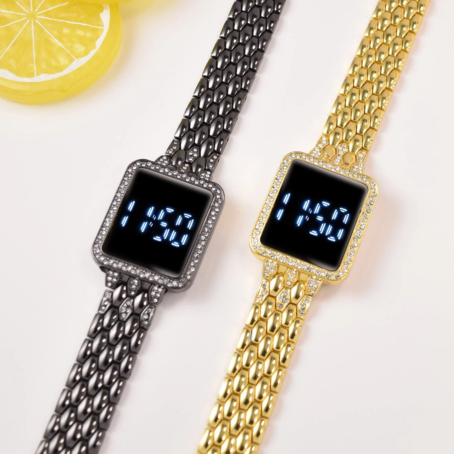 Square Diamond-Encrusted LED simple Acero Correa toque Reloj de Mujer Casual Moda reloj electrónico para mujer