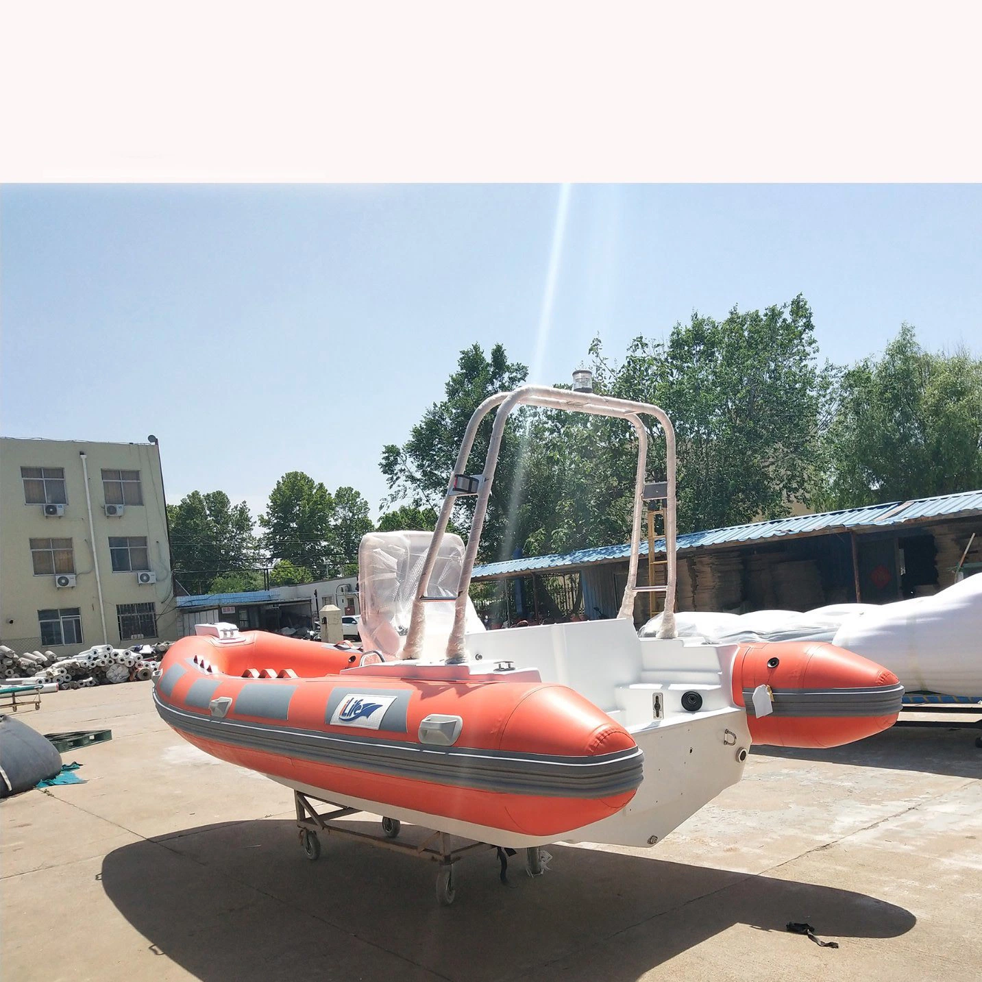 Ilife (CE) 17.7FT 5.4m 10 Persons China Factory Rigid Fiberglass Hull Inflatable Fishing Boat for Sale