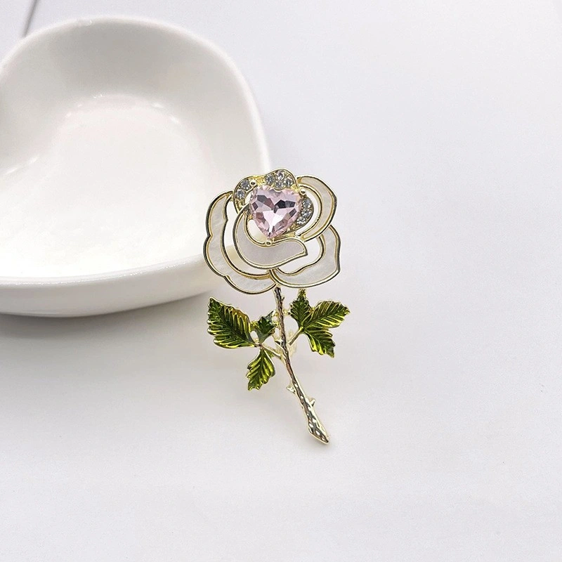 Hot Sale Now High-Class Sense of Camellia Flower New Lovely Gardenia Brooch