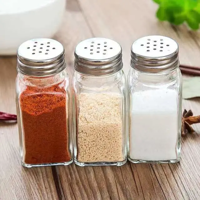 Hot Sale Glass Square Spice Jar Set Bottles Containers with Sliver Lid and Shaker