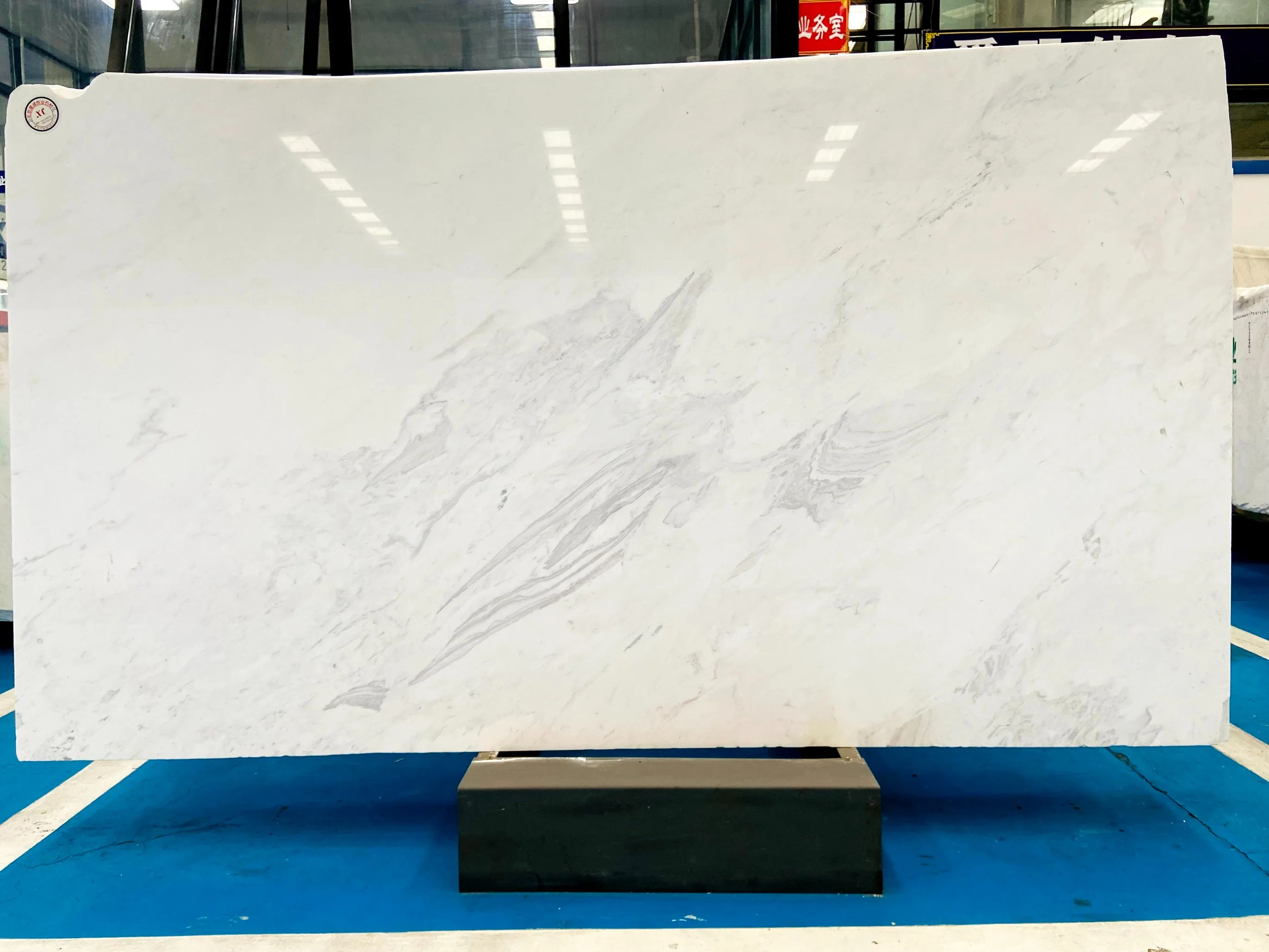 Shi Yashi White Stone Natural Marble Suitable for The Villa Wall Floor Stair Countertops