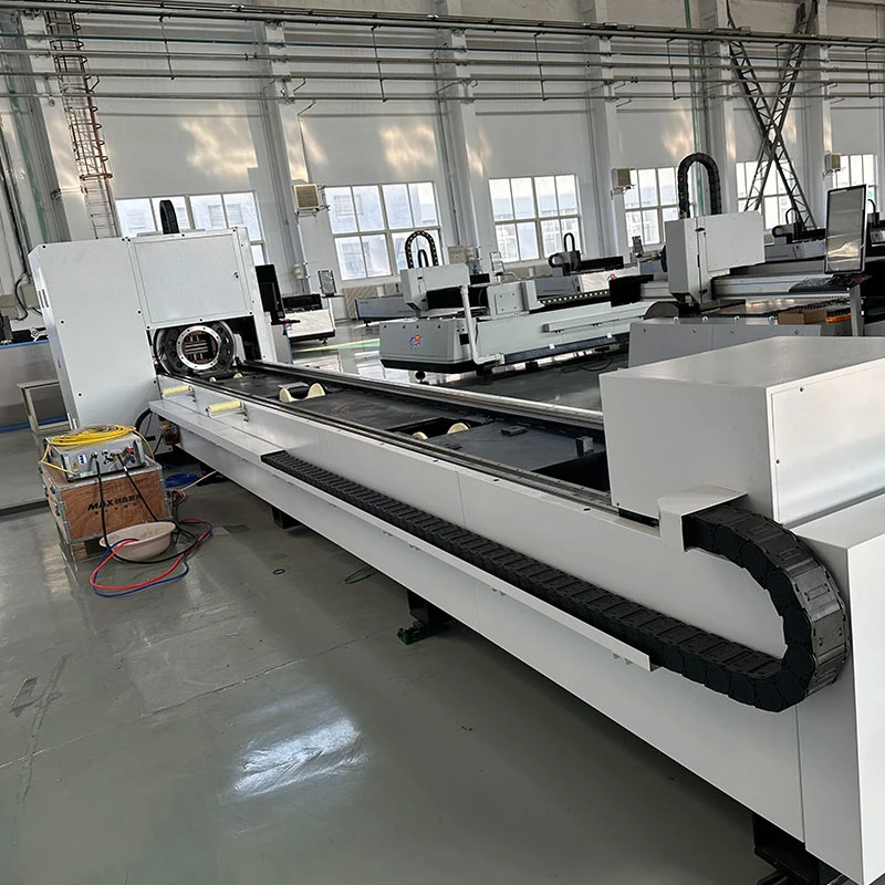 Automatic 3000W Pipe Tube Angle Channel CNC Laser Cutting Machine Equipment