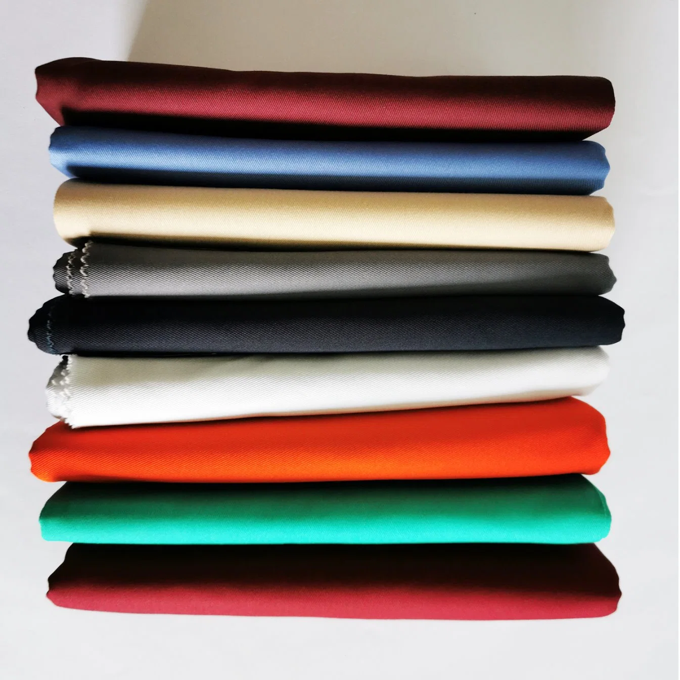 Heavy Weight 100% Woven Cotton Twill Fabric for Garment