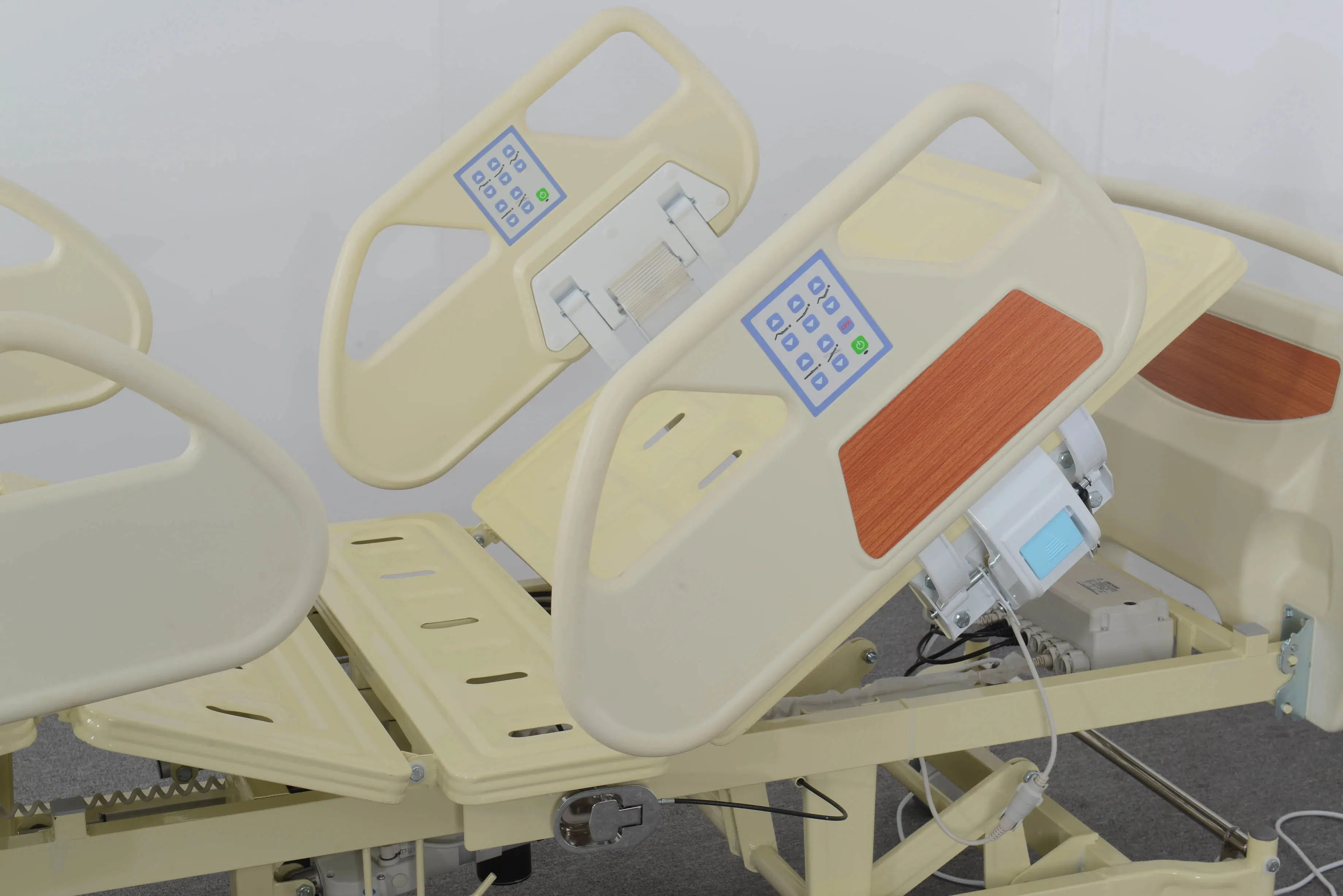 CE ISO ICU Five Functions Electric Nursing Care Hospital Medical Bed