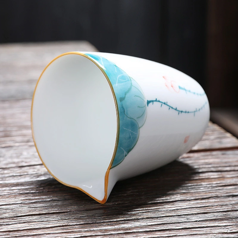 Ventes directes en usine Hand-Painted Hetang lune Gong tasse de thé simple distributeur des ménages en porcelaine blanche de la mer de thé le thé en céramique Set Accessoires de cérémonie du thé de la Justice C