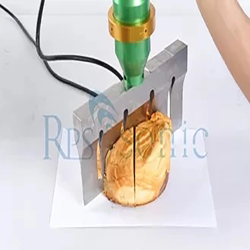 High Efficiency and Fast Ultrasonic Food Cutting Device for Bread Cutting