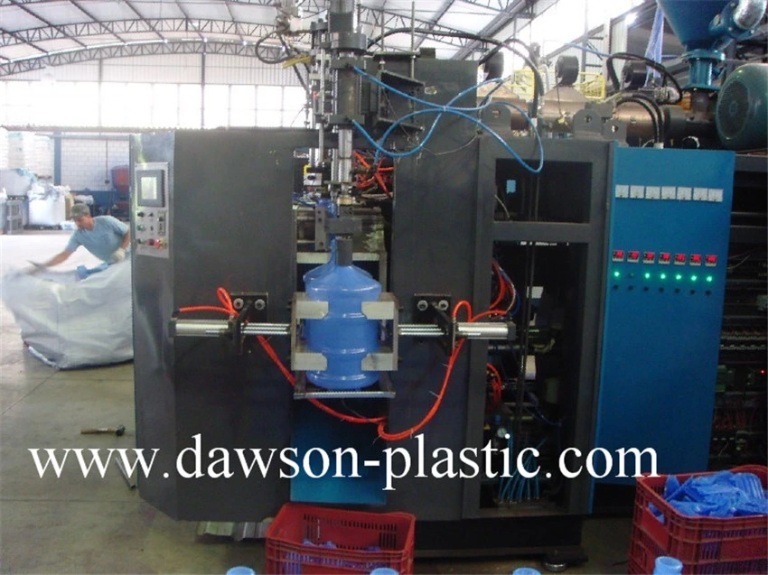 HDPE Plastic Traffic Barriers Road Barrier Blowing Making Machine Blow Moulding