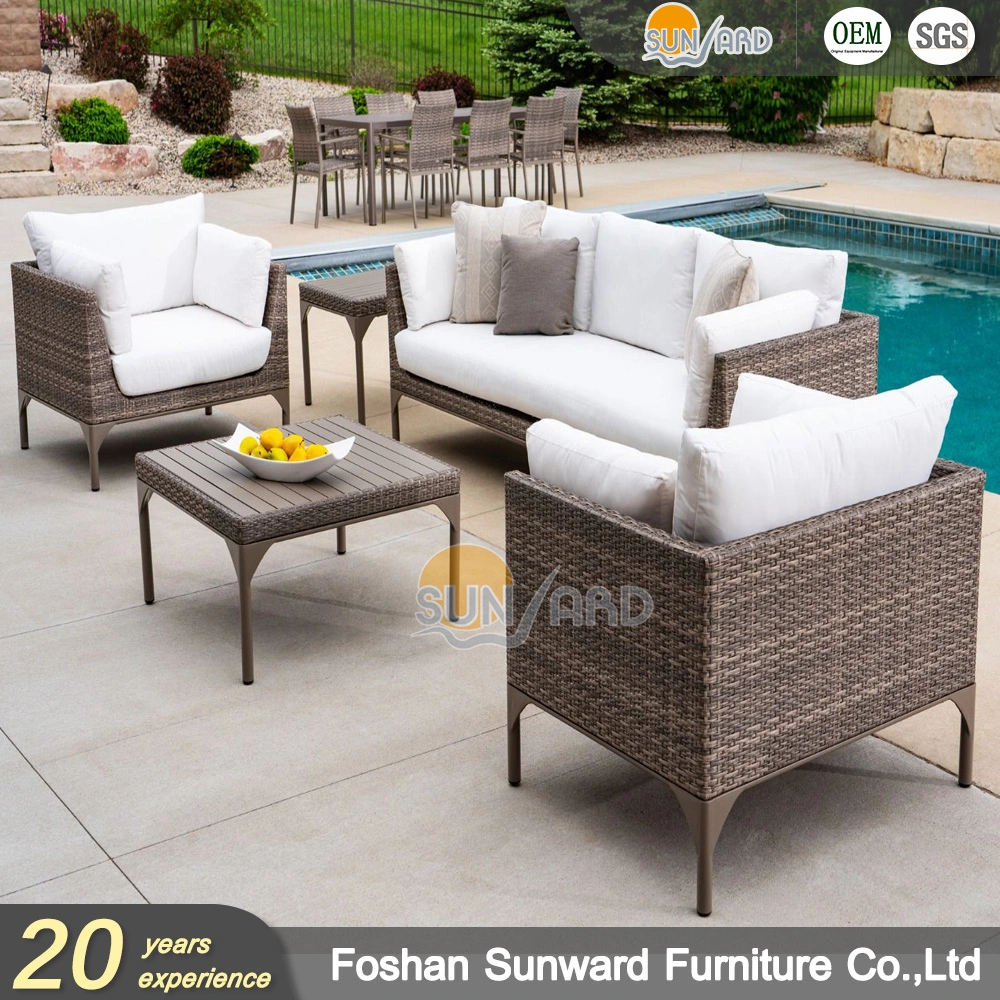 Hotelmöbel 5-Sitzer Rattan Outdoor Sofa Dining Set Wasserdichte Party Sitzsofa