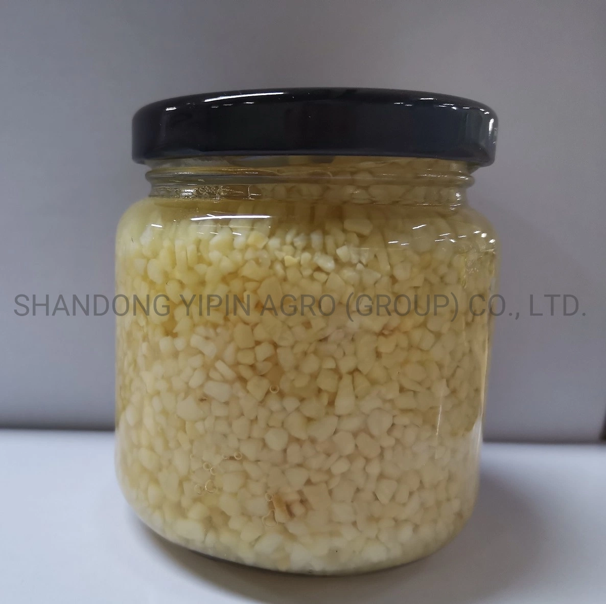 Rehydrated Minced Garlic Granules with Water