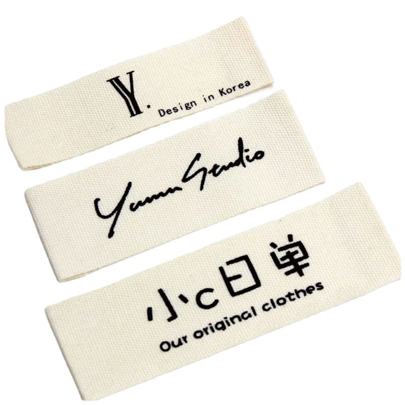 Various Styles of Woven Labels Are Used to Create High-End Clothing