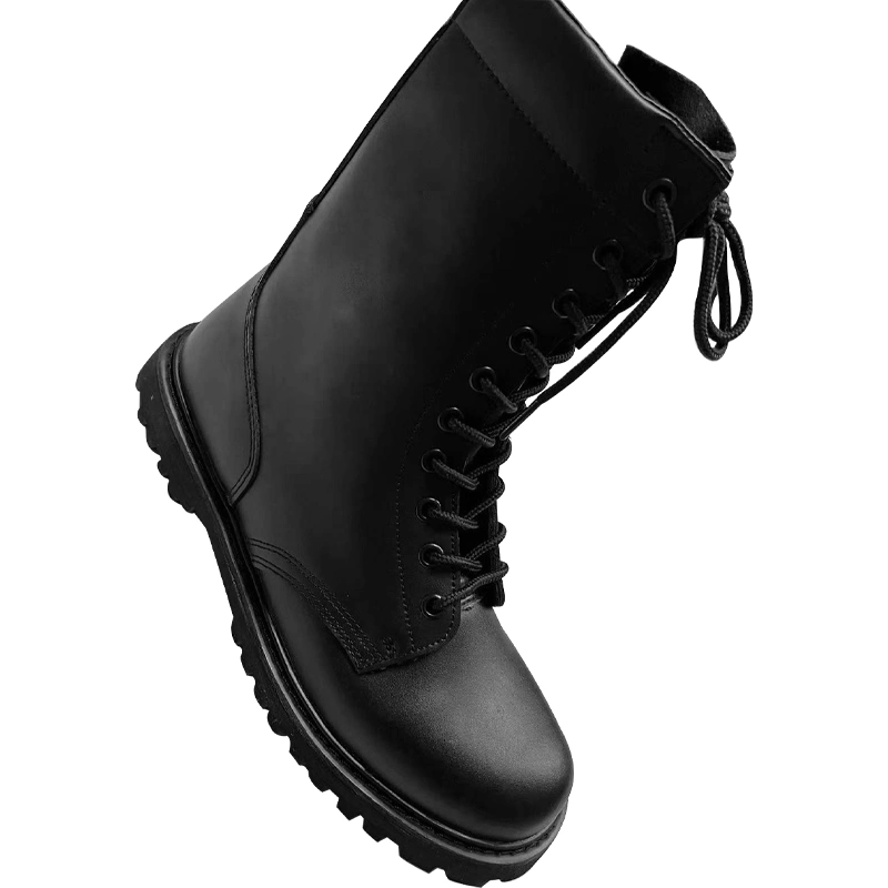 Botas de combate de cuero duraderas y antideslizantes para operaciones militares y tácticas.