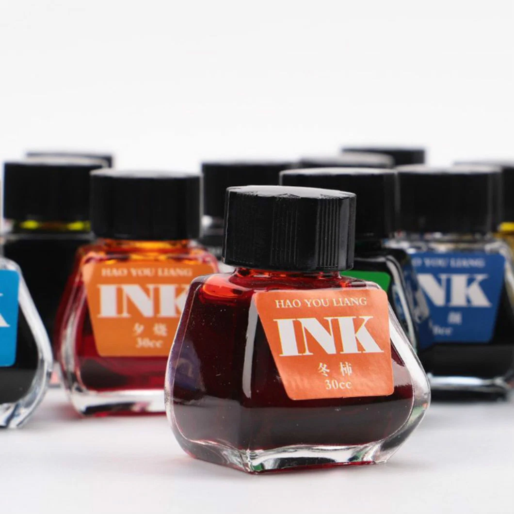 Customized Colorful Liquid Fountain Pen Ink for Student/School