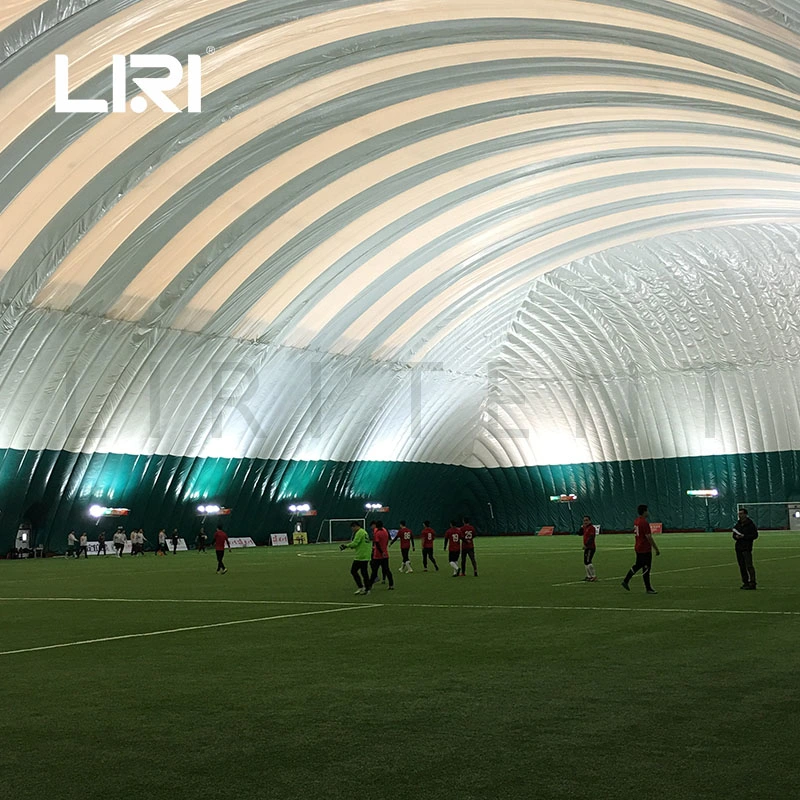 تصميم جديد تصميم خارجي كبير Sports Air Dome الهياكل المدعومة من أجل قاعة كرة القدم