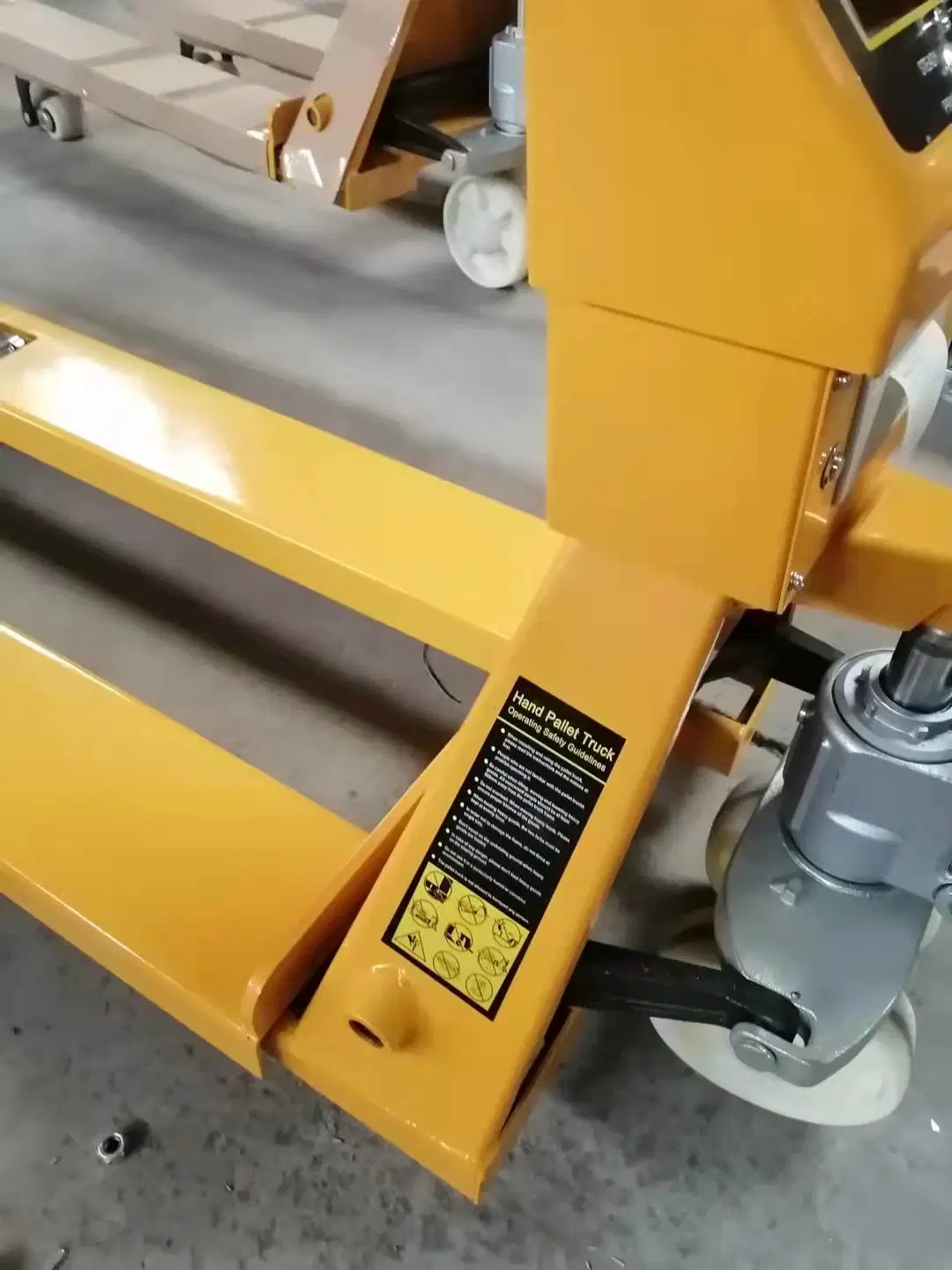 Electronic Scale with 2 Ton Hydraulic Pallet Truck