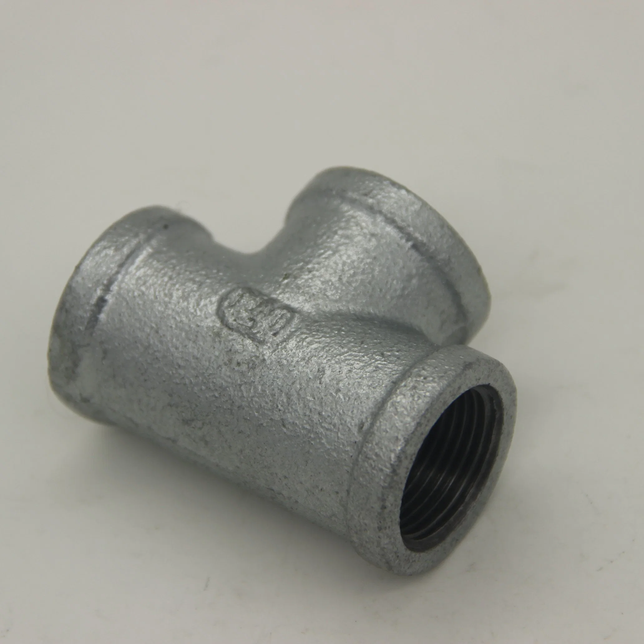 Gi Pipe Fitting with Bargain Factory Price NPT Standard Tee