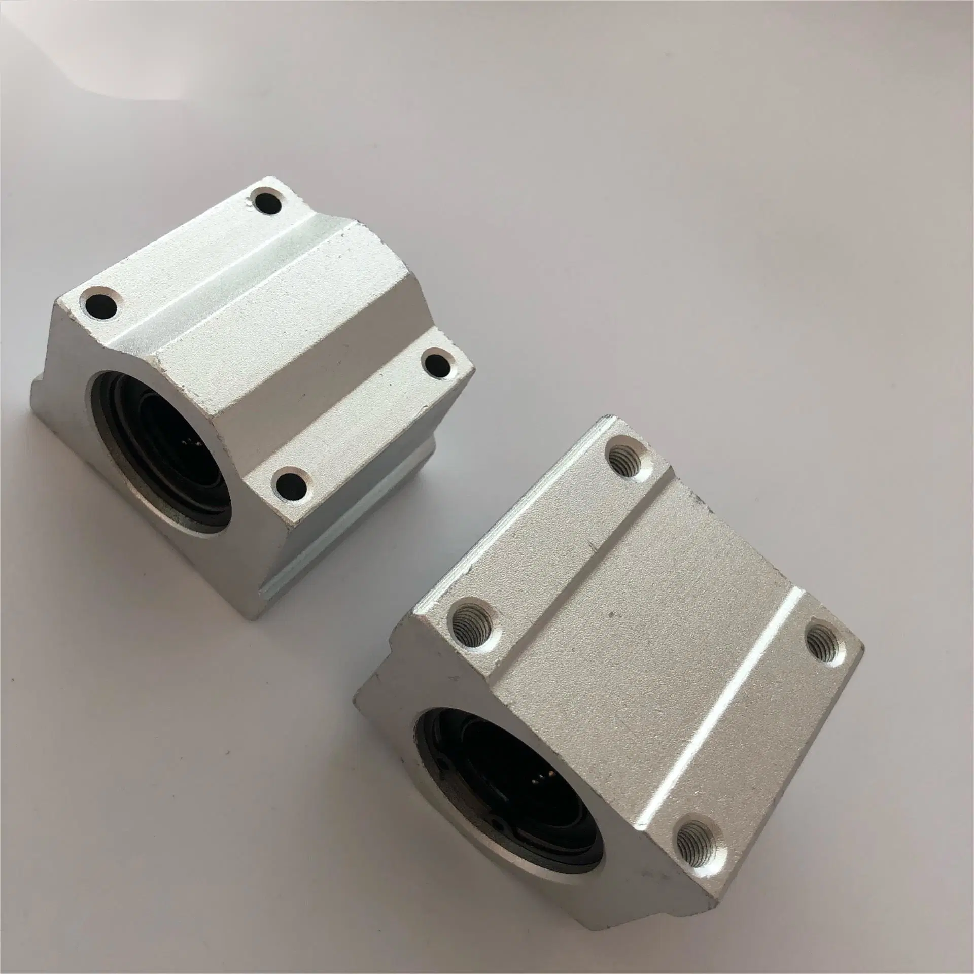 Sce8vuu Sce12vuu Sce16vuu Sce20vuu Aluminum Case Unit Linear Bearing