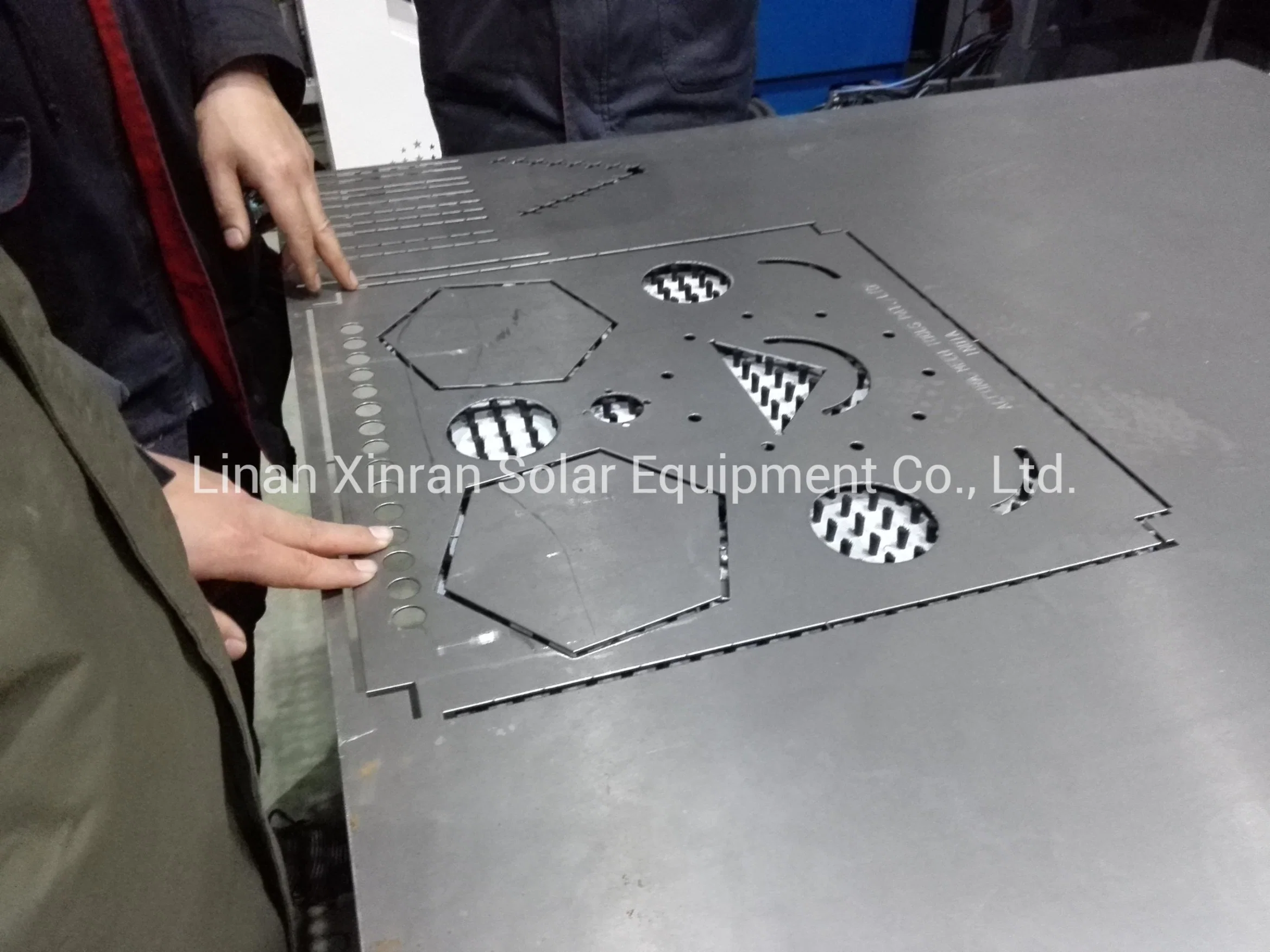 CNC Sheet Metal Stainless Steel Laser Fiber Optic Laser Cutting Machine