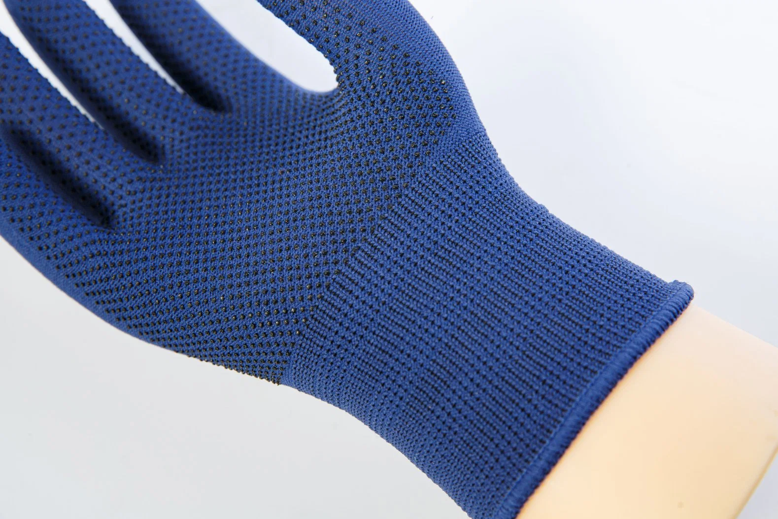 Precio de fábrica Ultra-Thin 13 calibre PVC punteado no-Slip conductor Touch Guantes de trabajo de pantalla