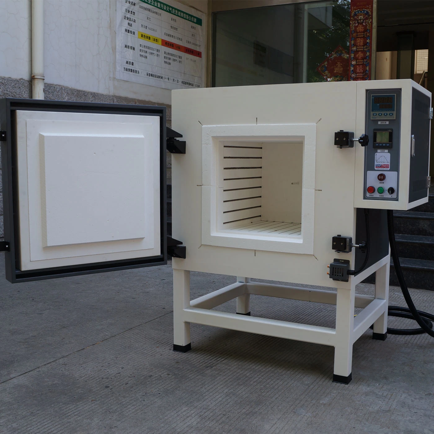 Manual Type Industrial Electric Heat Treatment Oven