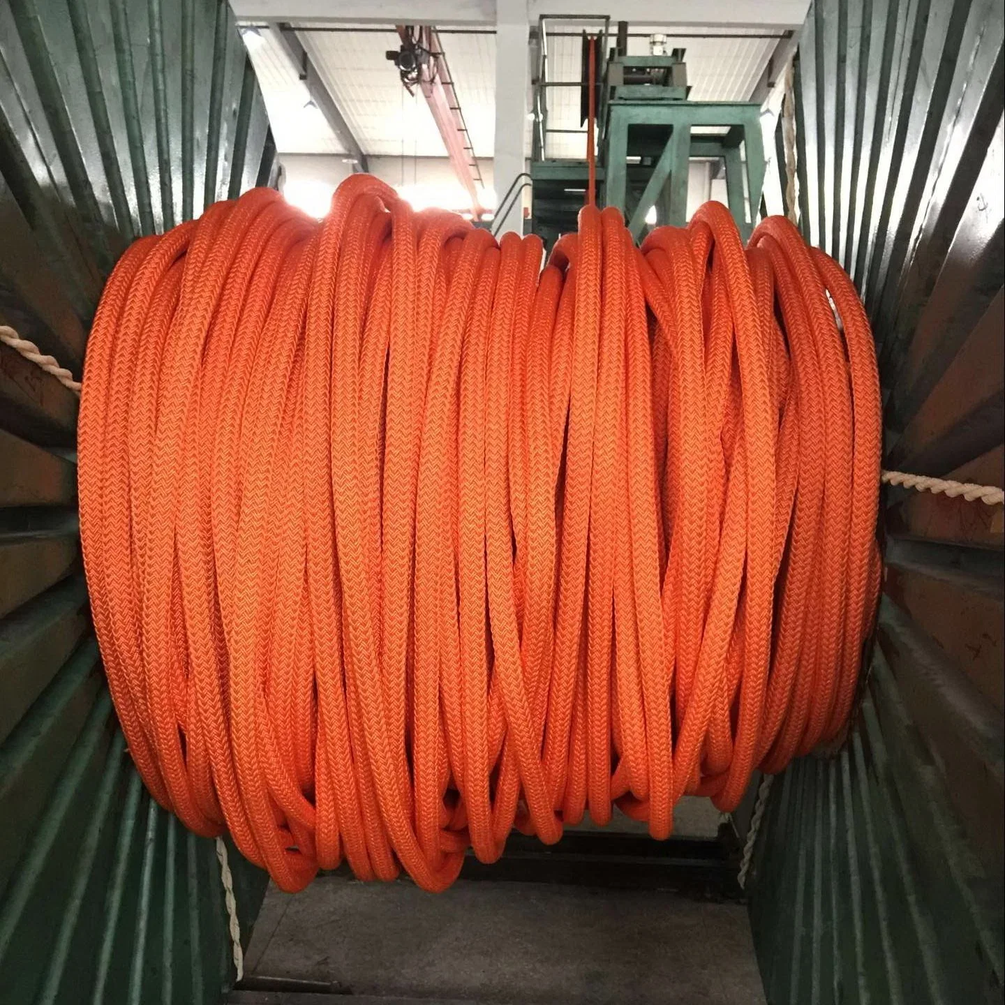 12 Strand UHMWPE Polyester Covered Offshore Rope Mooring Rope Marine Rope