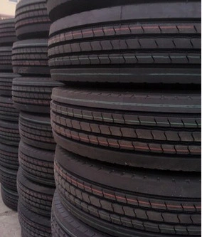 Car Winter Snow Tire for Car 205/65r15 235/45r18 225/50r17 205/55r16 195/65r15 175/65/R14 225/55/17 Tubless