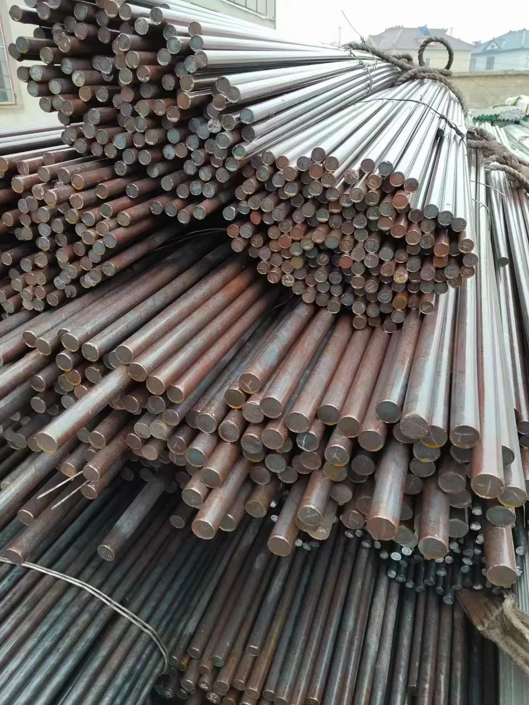 Cold/Hot Rolled Polished Surface 4-20mm ASTM 2205 2507 904L Round Stainless Steel Bar